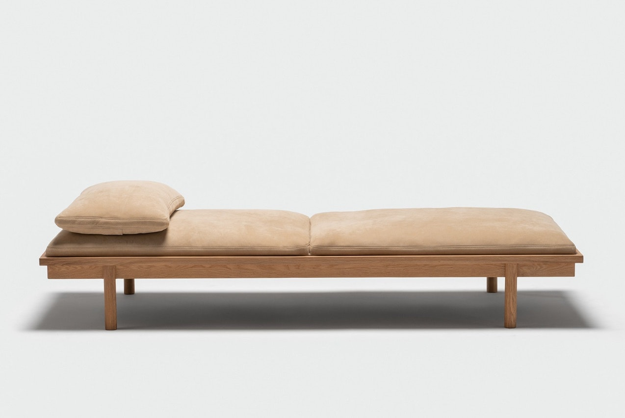 Portfolio photograph: Pensive daybed for tolv.dk